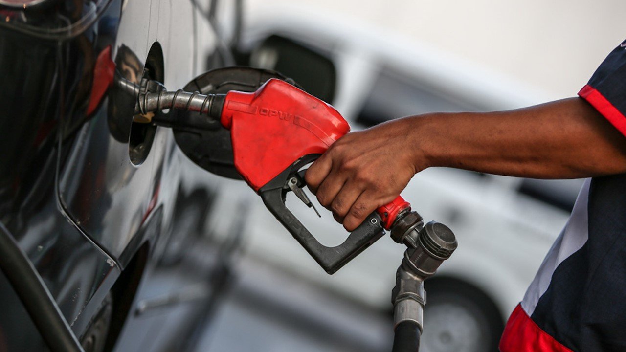 Dagdag-bawas sa presyo ng produktong petrolyo, inaasahan ngayong linggo