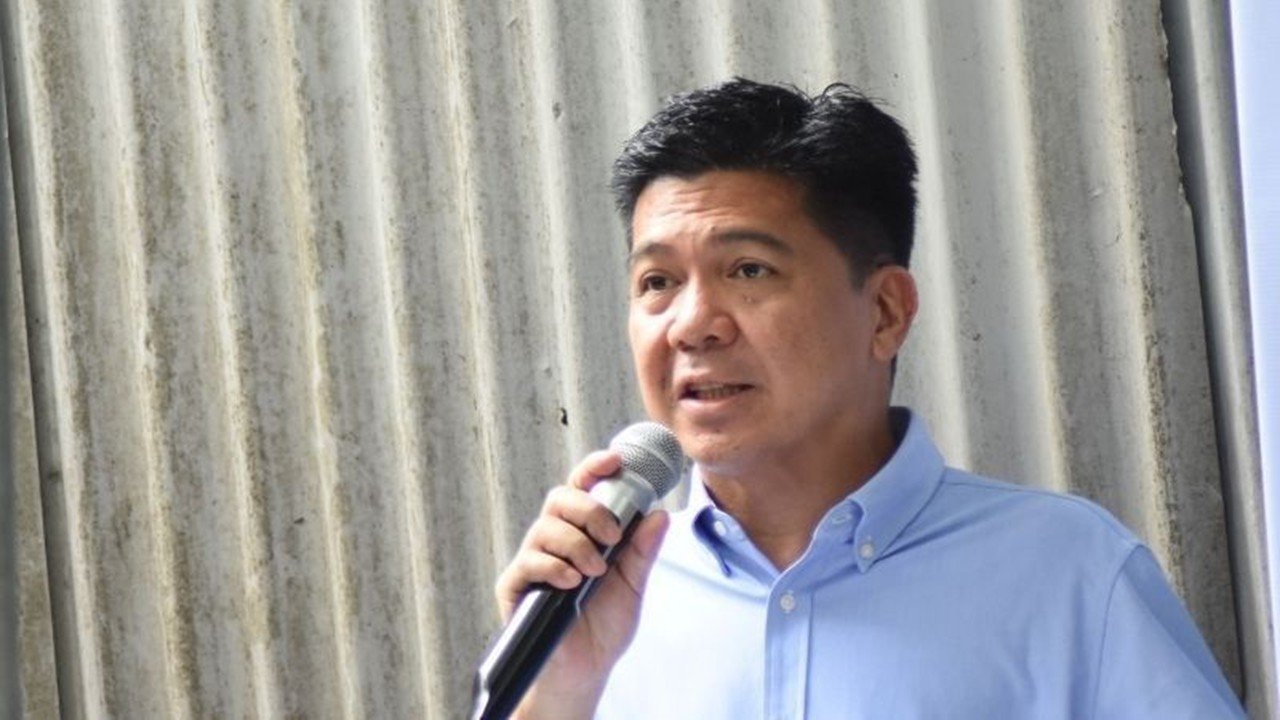 NBI itinanggi ang paratang ni Defensor na ikinulong at tinortyur ang aide ni Zaldy Co