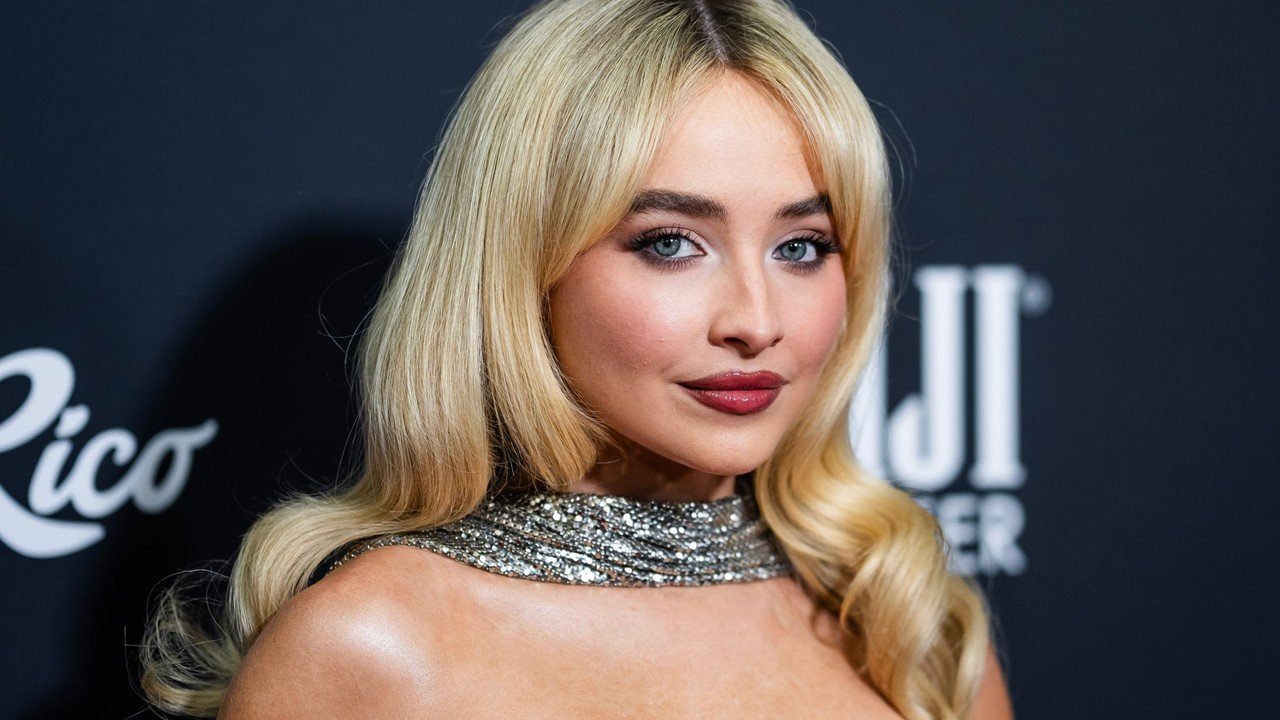 Sabrina Carpenter, bibida at isa sa producer ng “Alice in Wonderland” movie musical