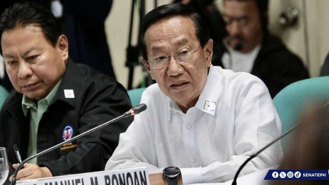 Ex-DPWH Sec. Bonoan, nangakong babalik sa Feb. 15 mula US