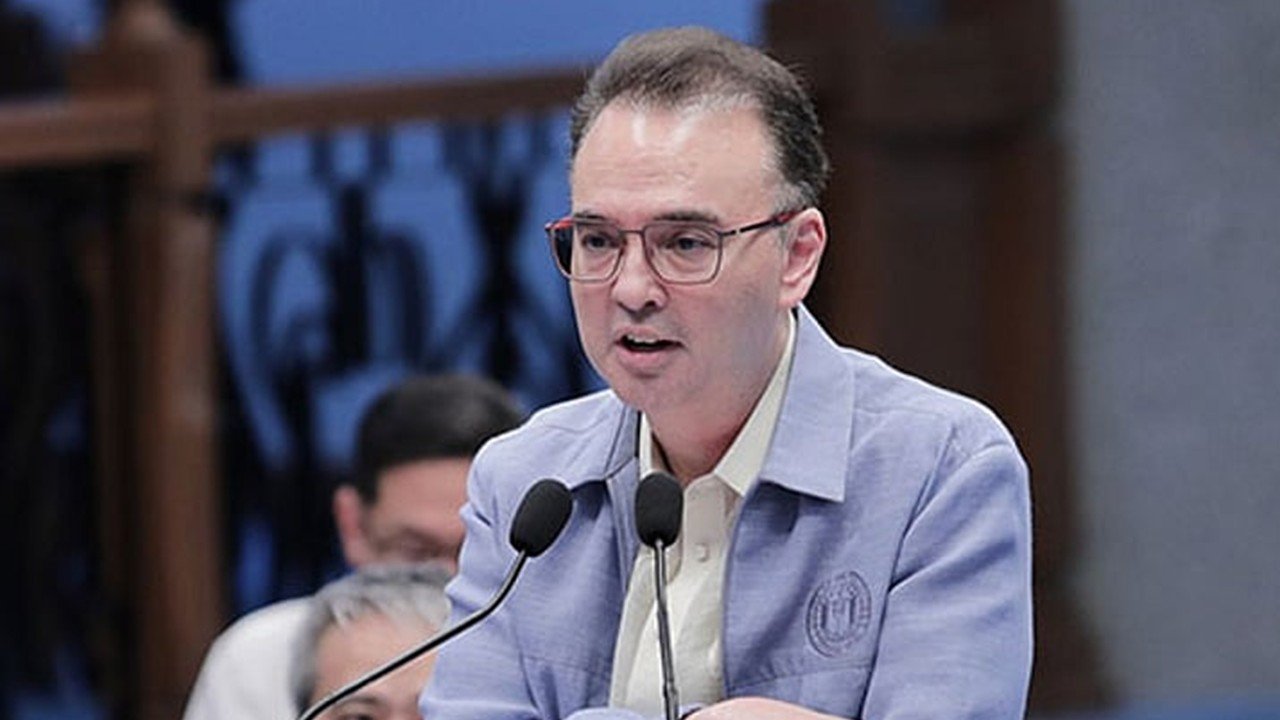 Cayetano: Wala pang sapat na bilang para patalsikin si Sotto