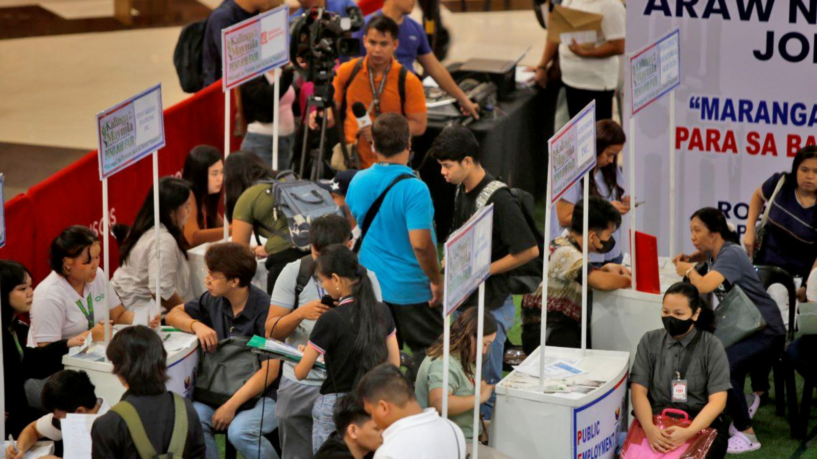 Bilang ng mga walang trabaho at may trabaho sa bansa sa pagtatapos ng 2025, nananatiling matatag