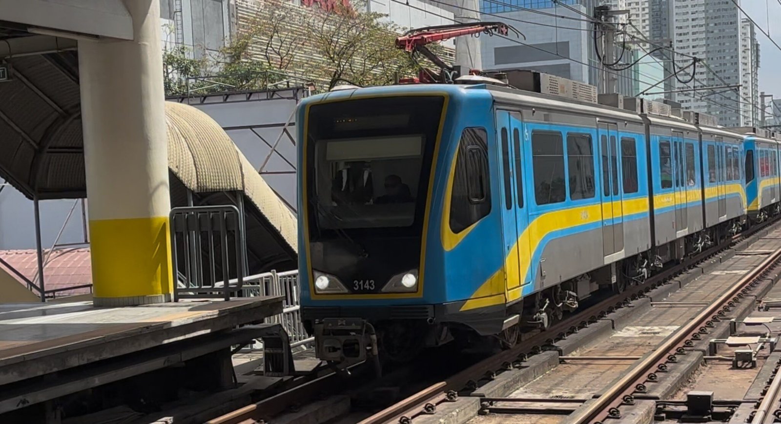 50% discount sa pasahe sa MRT-3 at LRT-2 sa Marso 23